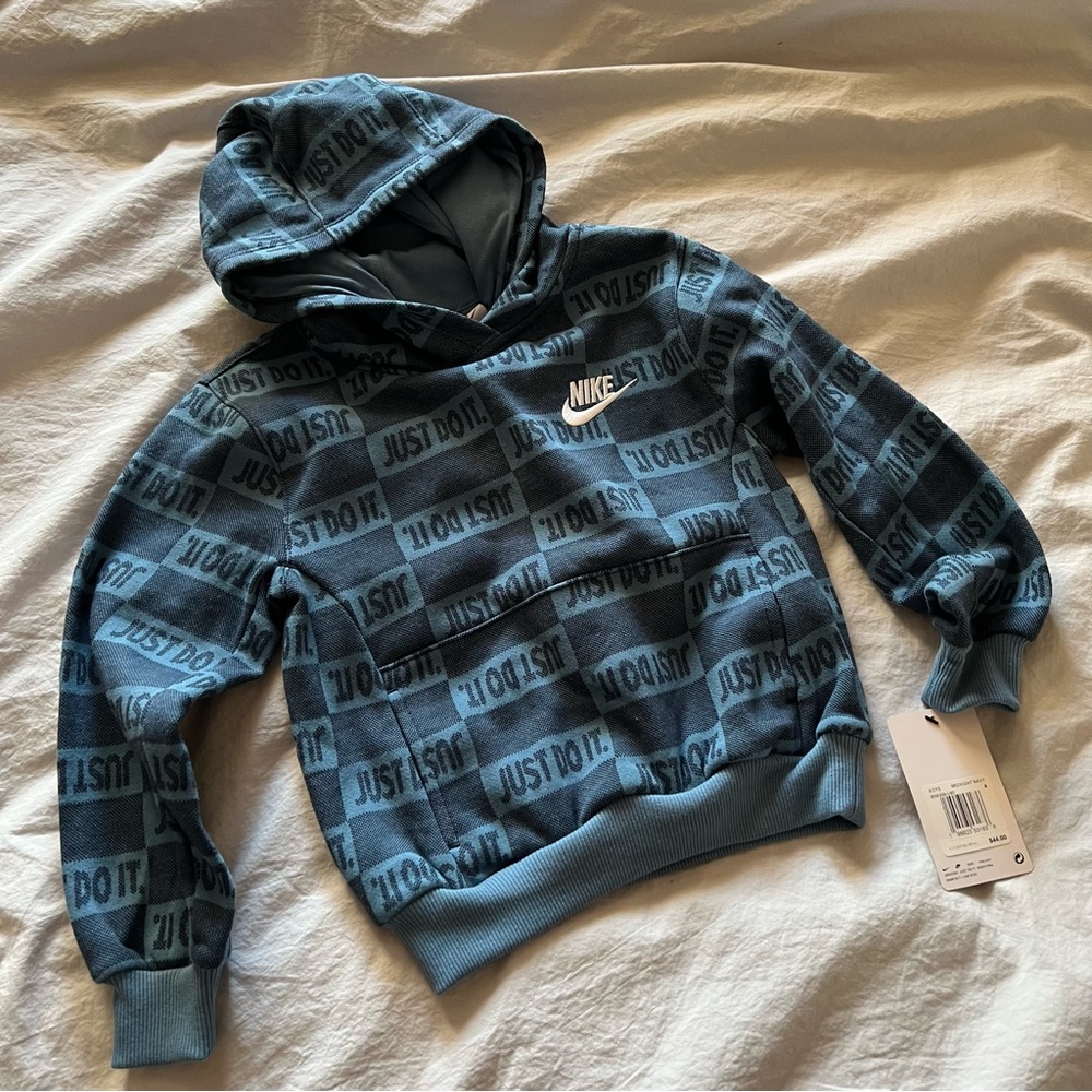 Nike Kids Pullover Hoodie with 'Just Do It' Pattern
